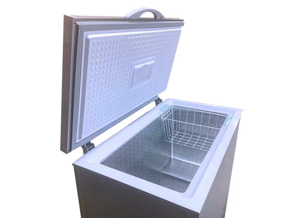 AEON 252L Chest Freezer with Adjustable Thermostat & Lock – Grey ACF250GK